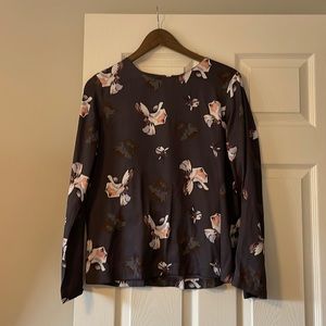 Banana Republic Top. Size Small